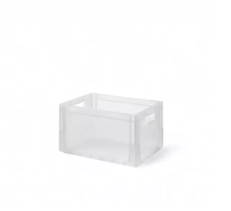 Transparent stacking box 40x30x22cm